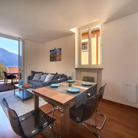 Casa Al Pontile Apartment Abbadia Lariana