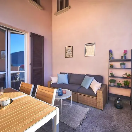 Casa Al Pontile Abbadia Lariana