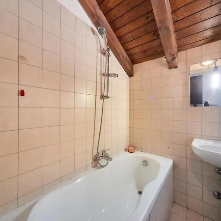 Casa Al Pontile